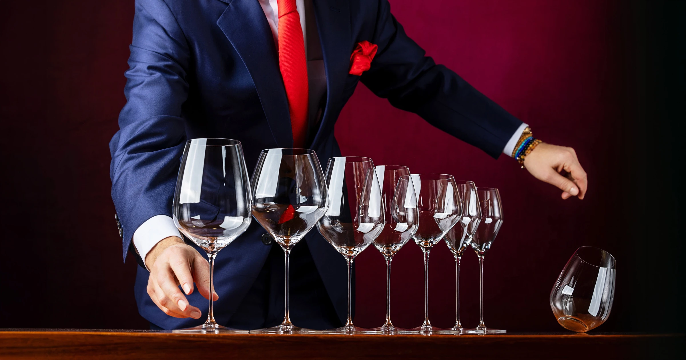 A RIEDEL Veloce kollekció különböző formájú poharai